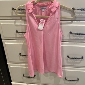 Beautiful spring top with tags